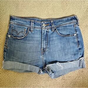 Levi’s Cutoff Shorts